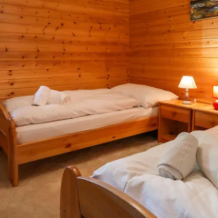 בקתה Chalet Arnica