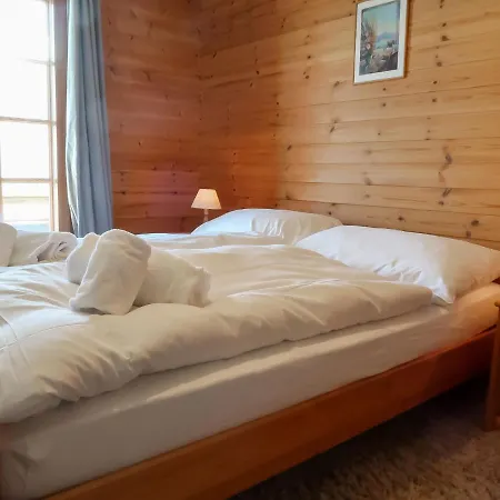 Chalet Arnica בקתה *